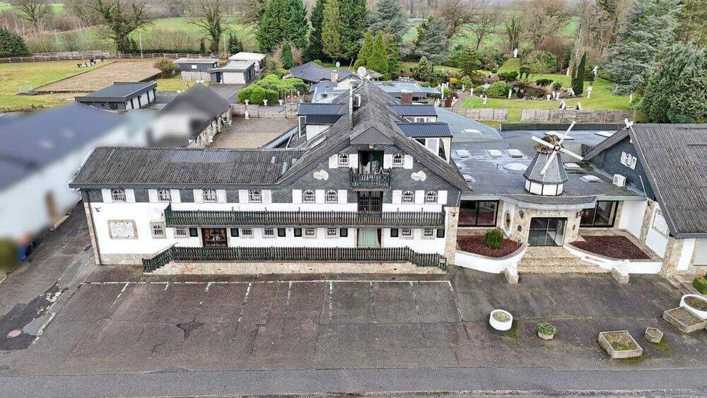 Mehrfamilienhaus, Wohnhaus Sievershütten - 7 Zimmer, 306 m&sup2;, 2.190.000&euro; | Angebot:25743547