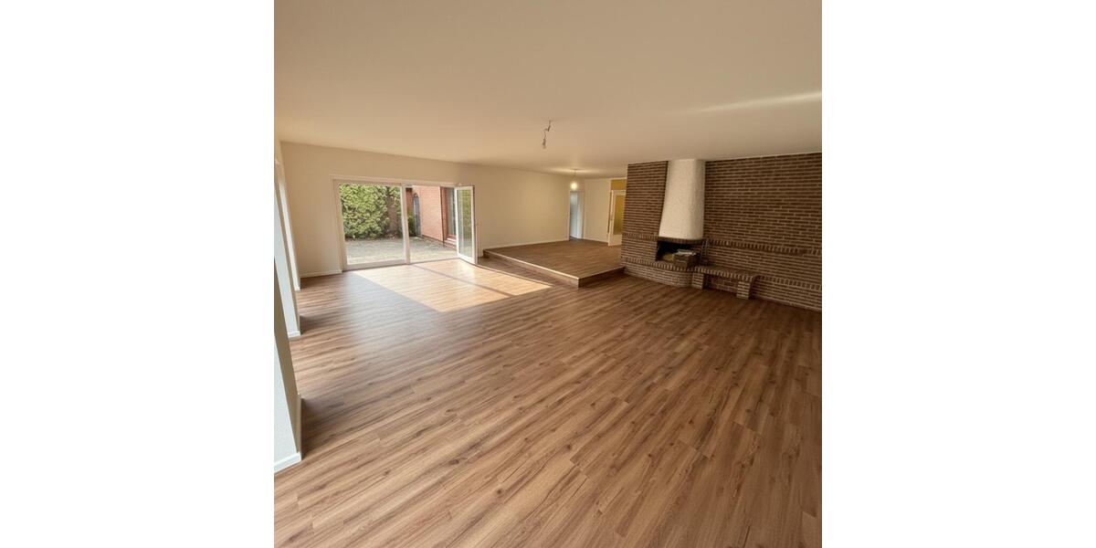 Einfamilienhaus Norderstedt Garstedt - 3.5 Zimmer, 133 m&sup2;, 2.490&euro; | Angebot:25230873