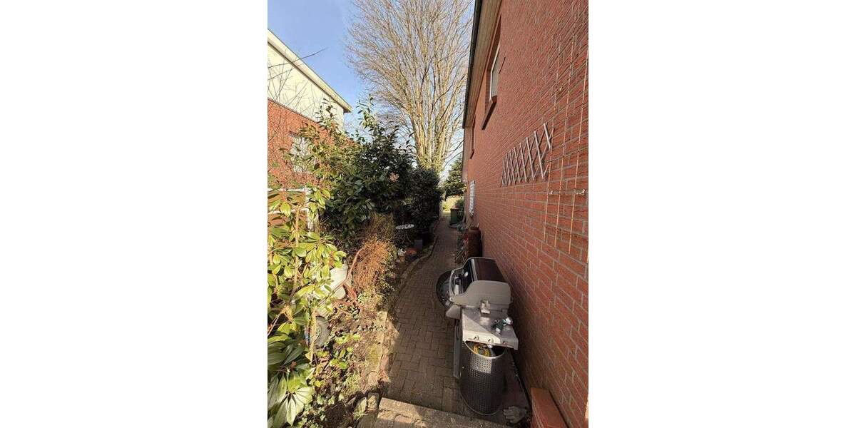 Doppelhaushälfte Hamburg Sasel - 5 Zimmer, 140 m&sup2;, 709.000&euro; | Angebot:25838066