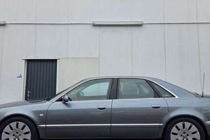 Audi A8 146.000 km 14.900 &euro; Hamburg 22419
