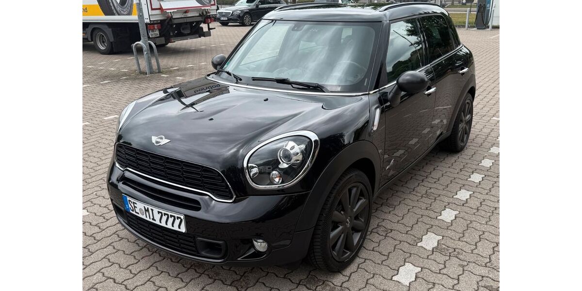 Mini Countryman S (Cooper) 82.465 km 11.900 &euro; Norderstedt 22848