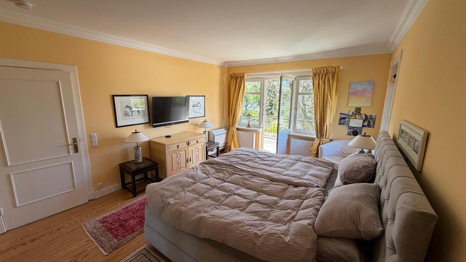 Villa Norderstedt Garstedt - 9 Zimmer, 270 m&sup2;, 1.450.000&euro; | Angebot:26808293