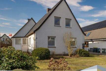 Haus Stapelfeld - 4 Zimmer, 92 m&sup2;, 289.000&euro; | Angebot:25835512