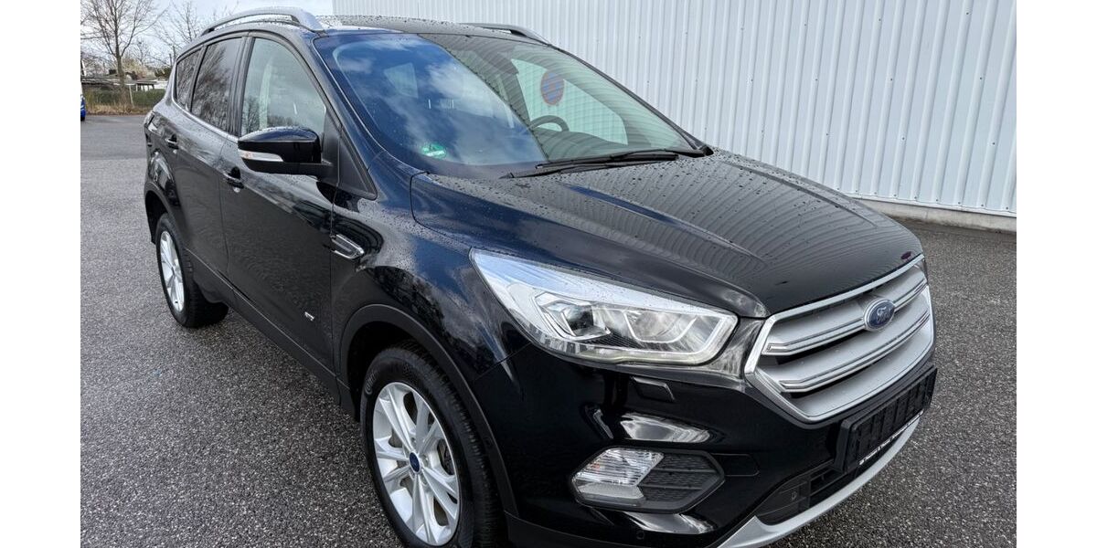 Ford Kuga 166.890 km 10.900 &euro; Hamburg 20539