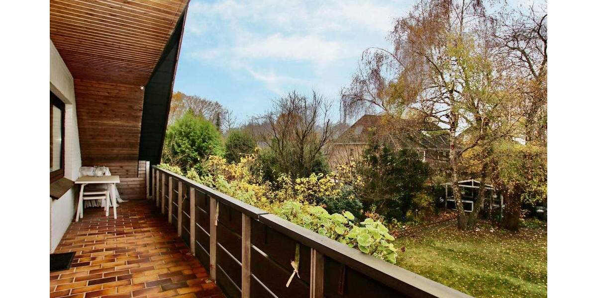 Mehrfamilienhaus, Wohnhaus Norderstedt Garstedt - 7 Zimmer, 210 m&sup2;, 820.000&euro; | Angebot:25673000