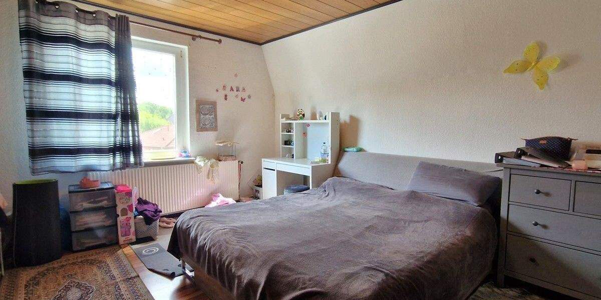 Mehrfamilienhaus, Wohnhaus Bad Oldesloe - 5 Zimmer, 183 m&sup2;, 329.000&euro; | Angebot:25798911