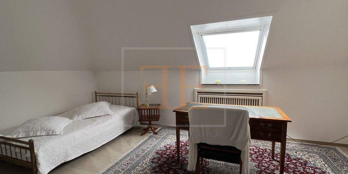 Edles Wohnen in Appen: Granitboden, zwei Bäder, Gäste-WC, traumhafter Garten und Indoor-Schwimmbad - Einfamilienhaus Appen Etz | Angebot:25806419