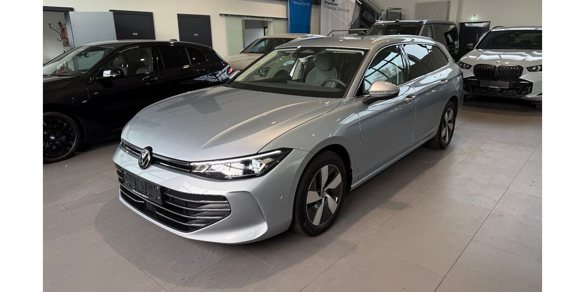 VW Passat Variant 24.857 km 29.999 &euro; Tornesch 25436