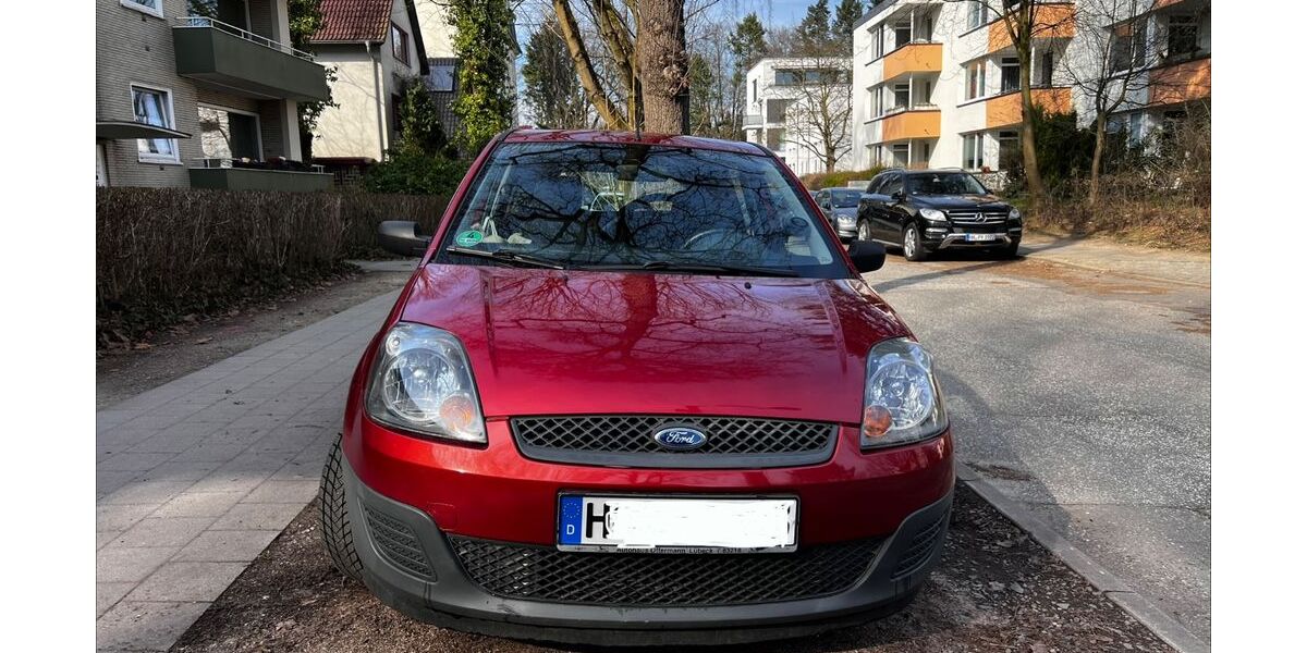 Ford Fiesta 117.463 km 2.000 &euro; Hamburg 22527