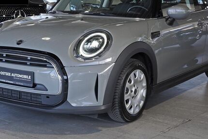 Mini ONE 62.865 km 15.390 &euro; Hamburg-Elbe 22609