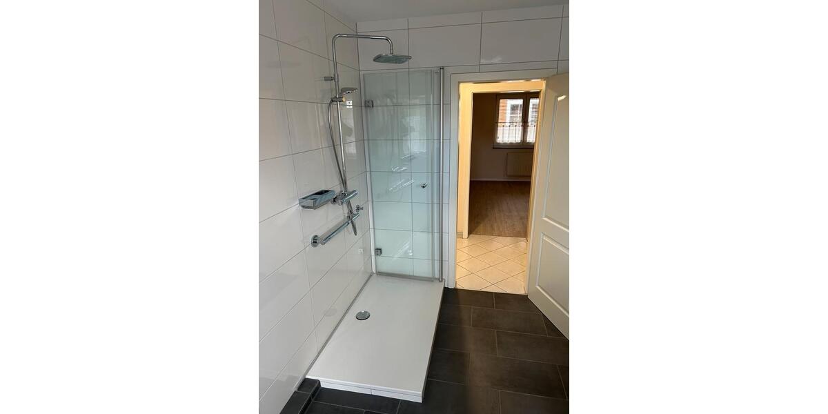 Etagenwohnung Sievershütten - 3.5 Zimmer, 82 m&sup2;, 1.150&euro; | Angebot:25937066