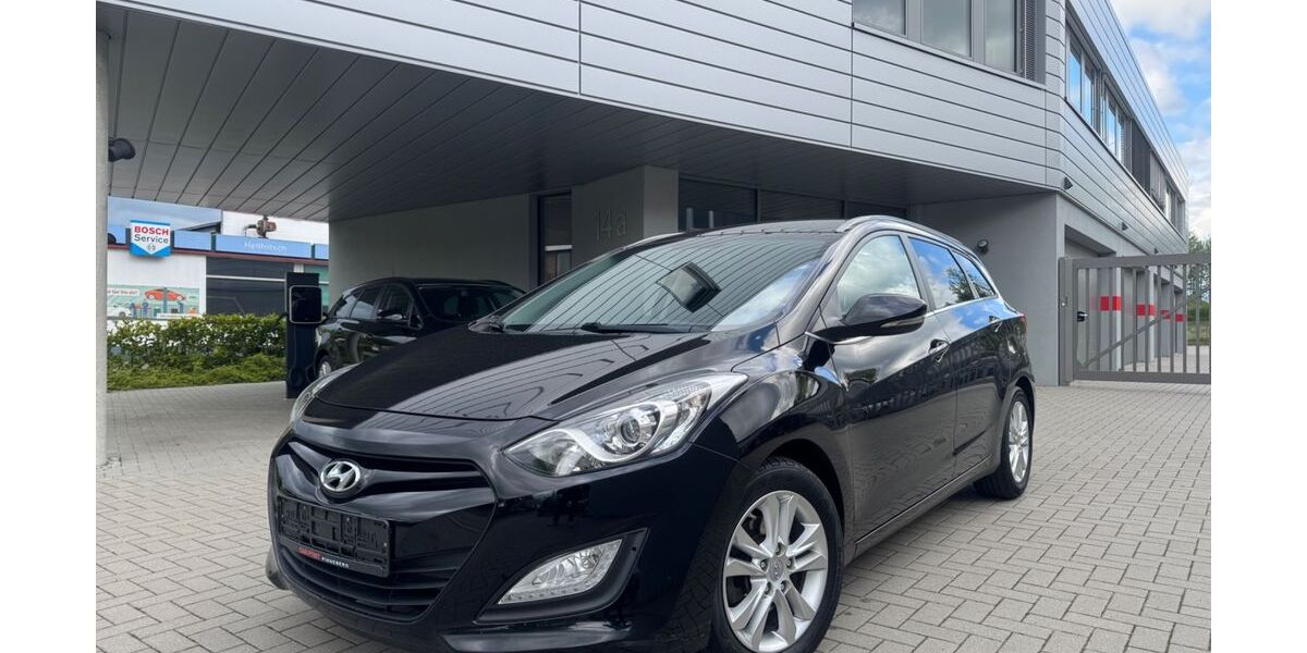 Hyundai i30 104.000 km 7.990 &euro; Pinneberg 25421