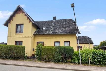Haus Pölitz - 14 Zimmer, 420 m&sup2;, 589.000&euro; | Angebot:26950300