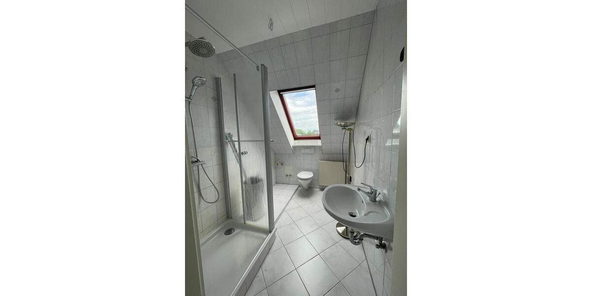 Dachgeschoßwohnung Hamburg Eppendorf - 4 Zimmer, 103 m&sup2;, 1.850&euro; | Angebot:25176633