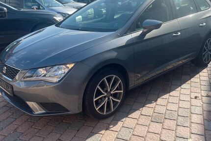 Seat Leon 258.771 km 5.980 &euro; Barsbüttel 22885