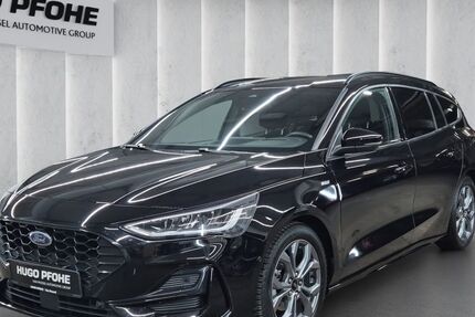 Ford Focus 41.418 km 23.350 &euro; Hamburg 22047