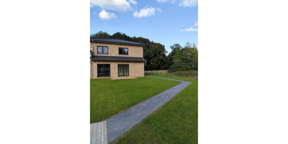 Doppelhaushälfte Bad Bramstedt - 4 Zimmer, 126 m&sup2;, 525.000&euro; | Angebot:26738876