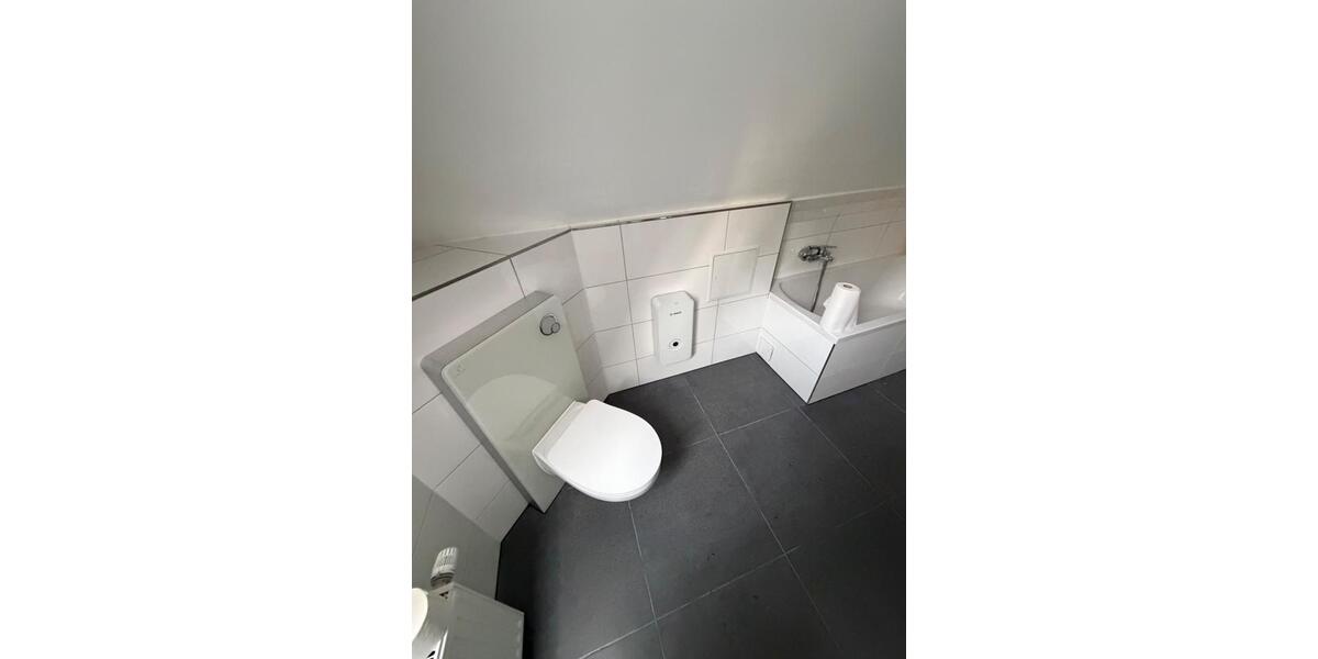 Erdgeschoßwohnung Hamburg Harburg - 4 Zimmer, 82 m&sup2;, 1.550&euro; | Angebot:25838900