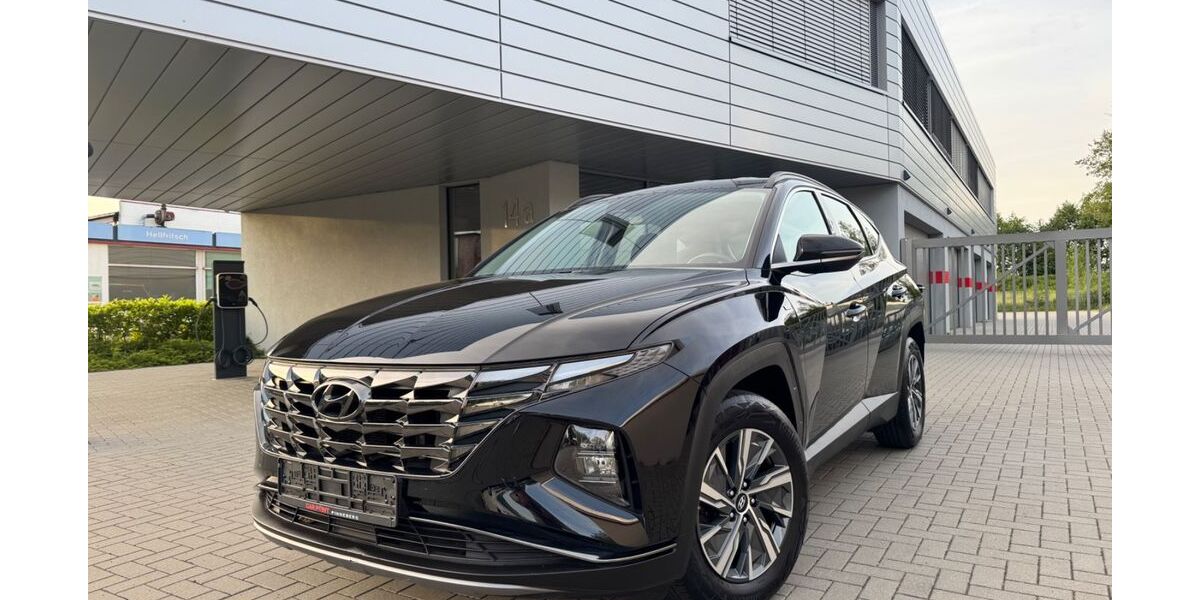 Hyundai TUCSON 36.000 km 21.990 &euro; Pinneberg 25421