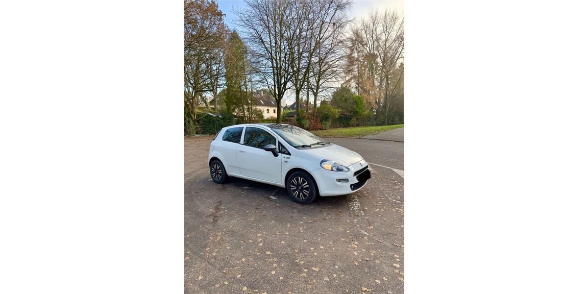 Fiat Punto 144.947 km 3.200 &euro; Hamburg 22769
