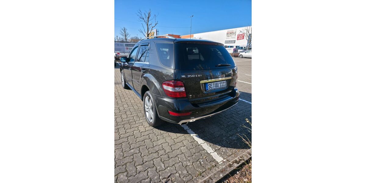 Mercedes-Benz ML 350 263.300 km 8.300 &euro; Norderstedt 22851