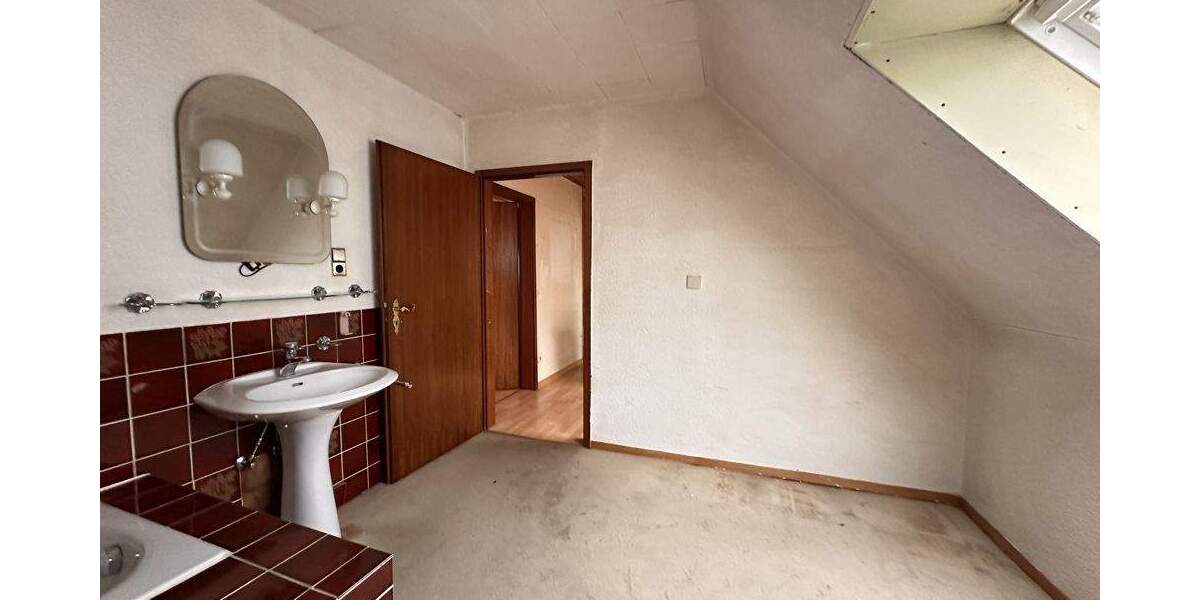 Einfamilienhaus Bockhorn Bockhorn - 6 Zimmer, 178 m&sup2;, 248.000&euro; | Angebot:25837817