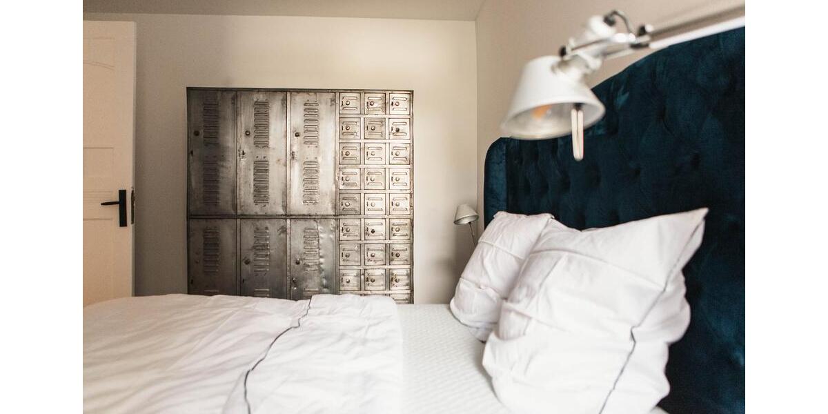 Etagenwohnung Hamburg Altona-Nord - 2 Zimmer, 73 m&sup2;, 2.450&euro; | Angebot:25127725