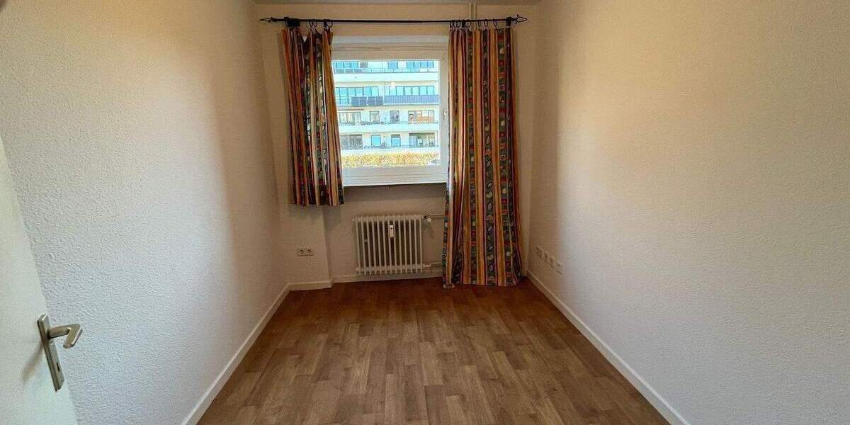 Etagenwohnung Hamburg Schnelsen - 2 Zimmer, 78 m&sup2;, 299.000&euro; | Angebot:25743020