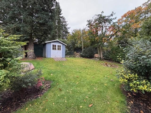 Erdgeschoßwohnung Lütjensee - 4 Zimmer, 170 m&sup2;, 2.150&euro; | Angebot:25870783