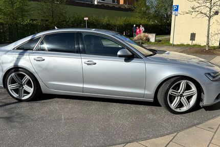 Audi A6 227.245 km 9.999 &euro; Hamburg 22457
