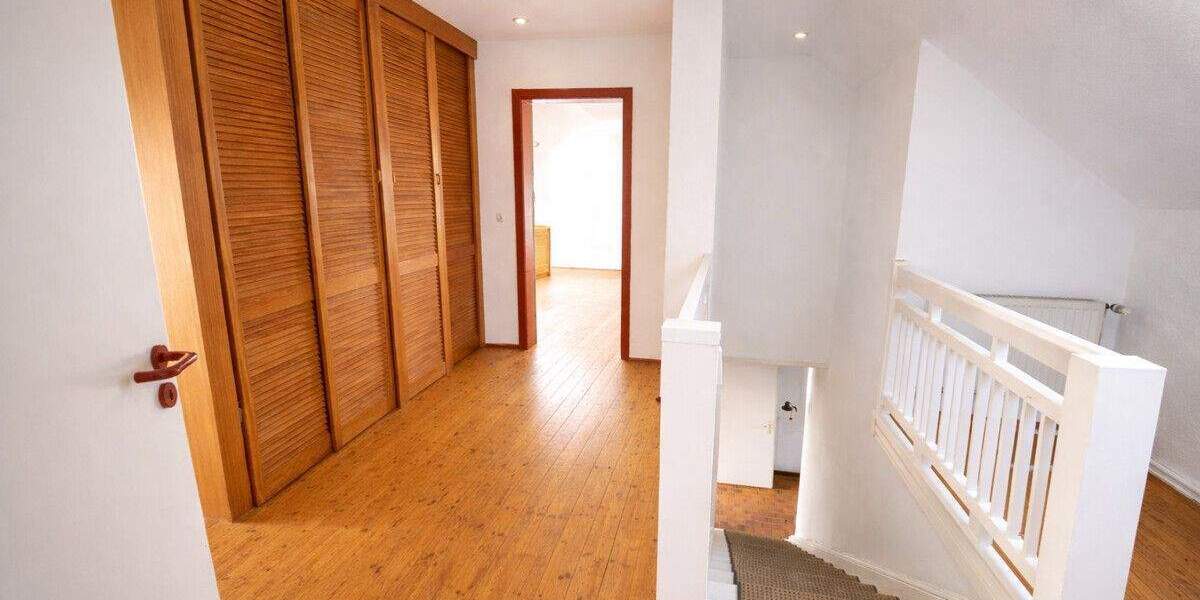 Einfamilienhaus Hamburg / Hummelsbüttel Hummelsbüttel - 1 Zimmer, 360 m&sup2;, 890.000&euro; | Angebot:25837809