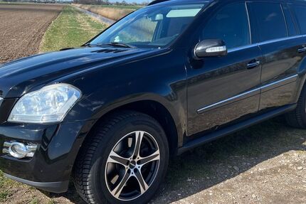 Mercedes-Benz GL 500 248.000 km 14.999 &euro; Groß Nordende 25436