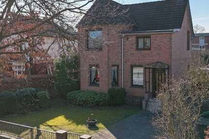 Haus Hamburg Schnelsen - 5.5 Zimmer, 144 m&sup2;, 649.000&euro; | Angebot:25965101