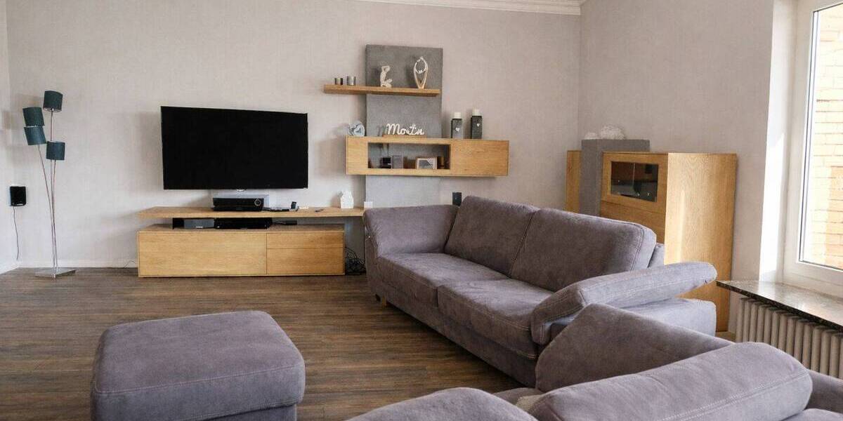 Einfamilienhaus Sülfeld Tönningstedt - 1 Zimmer, 298 m&sup2;, 650.000&euro; | Angebot:26064925