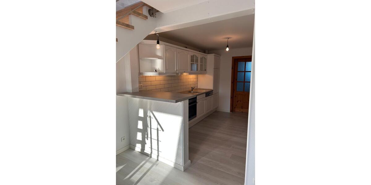 Maisonettenwohnung Haseldorf - 2 Zimmer, 48 m&sup2;, 664&euro; | Angebot:25838357