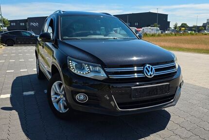 VW Tiguan 146.000 km 12.990 &euro; Ahrensburg 22926
