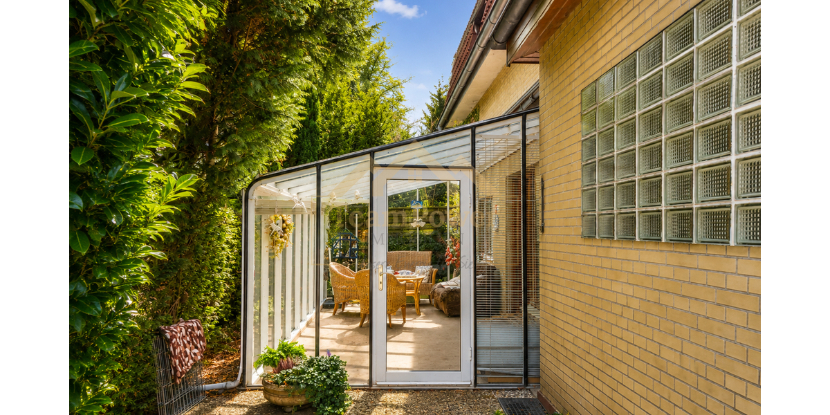 Ein Preis, 2 Wohnungen - jetzt schnell sein! - Zweifamilienhaus Hamburg Wandsbek | Angebot:27266966