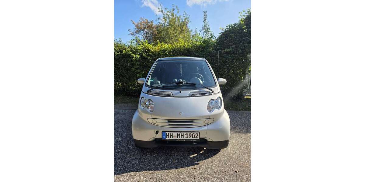 Smart forTwo 201.200 km 2.222 &euro; Jenfeld (Hamburg) 22045