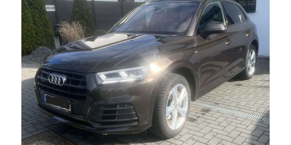Audi Q5 102.000 km 27.950 &euro; Hamburg 22339