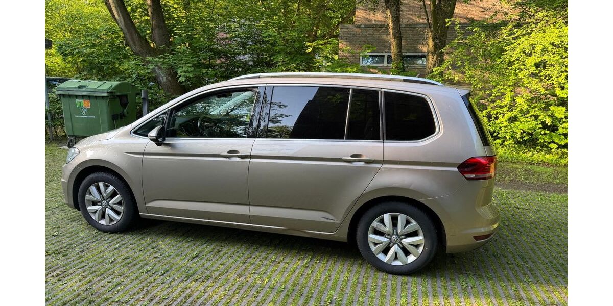 VW Touran 185.000 km 13.000 &euro; Hamburg 21107
