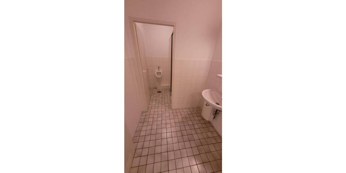 Gewerbeobjekt Hamburg Lokstedt - 1 Zimmer, 279 m&sup2;, 2.232&euro; | Angebot:25984498