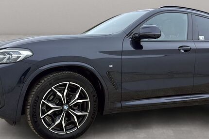 BMW X4 24.461 km 52.903 &euro; Barsbüttel bei Hamburg 22885