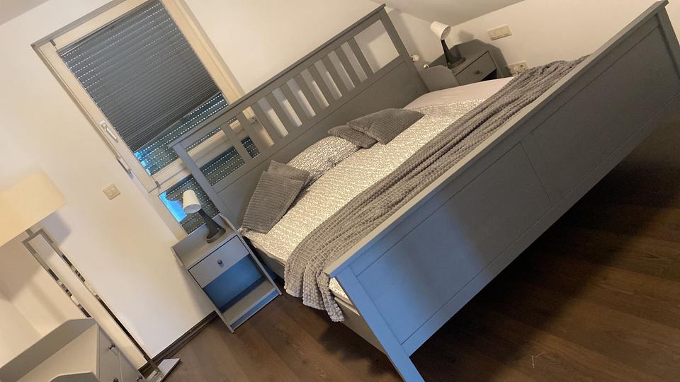 Dachgeschoßwohnung Ellerau - 3 Zimmer, 90 m&sup2;, 1.800&euro; | Angebot:25158226