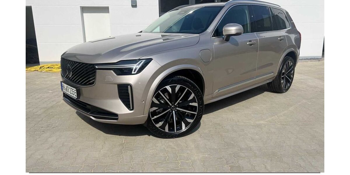 Volvo XC90 19.951 km 74.950 &euro; Hamburg 21079