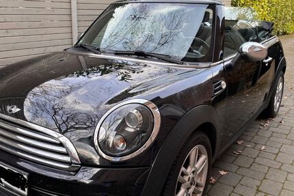Mini Cooper Cabrio 126.100 km 7.499 &euro; Hamburg 22559