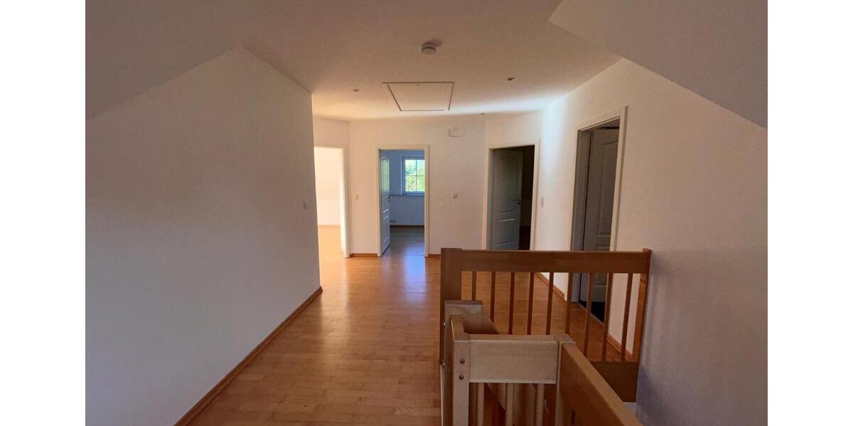 Einfamilienhaus Bargteheide - 5 Zimmer, 182 m&sup2;, 825.000&euro; | Angebot:25764337