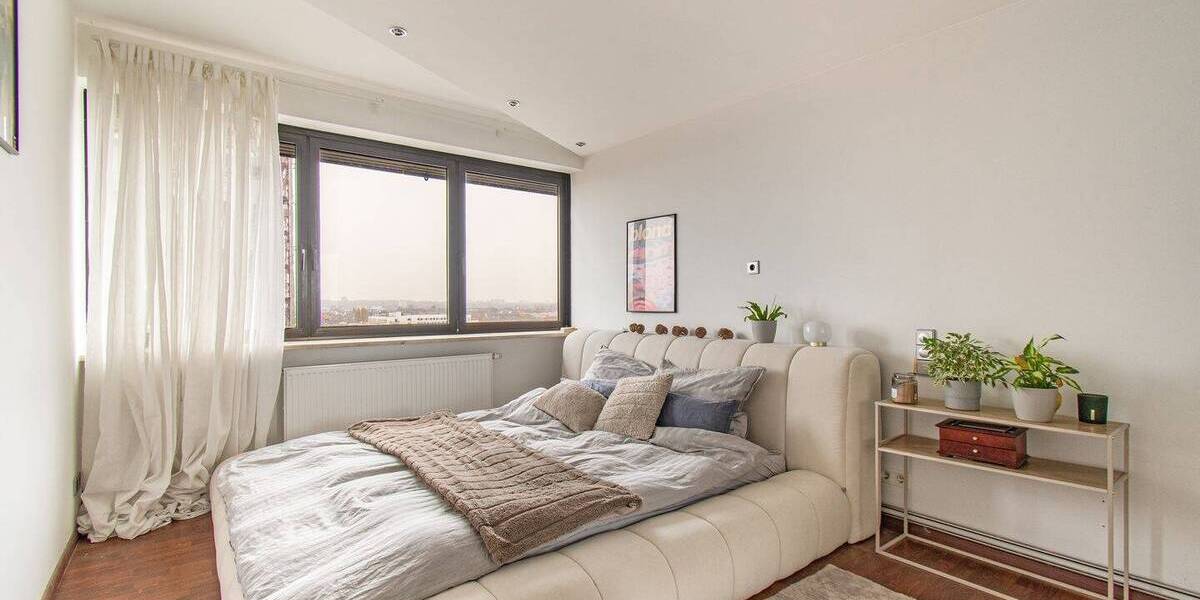 Etagenwohnung Hamburg Barmbek-Süd - 2 Zimmer, 69 m&sup2;, 299.000&euro; | Angebot:25726015