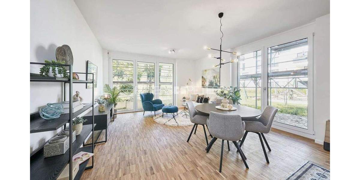 Etagenwohnung Pinneberg - 4 Zimmer, 90 m&sup2;, 1.699&euro; | Angebot:25701282