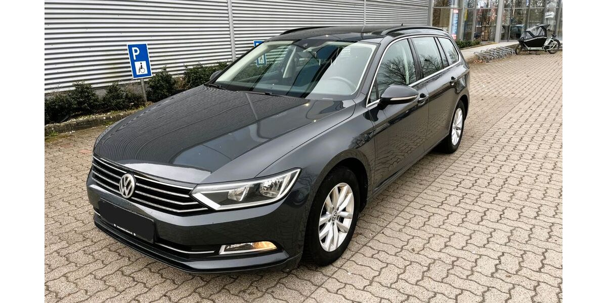 VW Passat Variant 237.500 km 9.500 &euro; Halstenbek 25469
