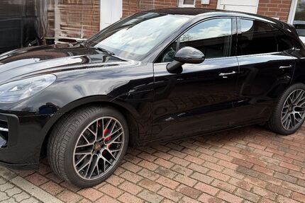 Porsche Macan 73.000 km 59.990 &euro; Kaltenkirchen 24568